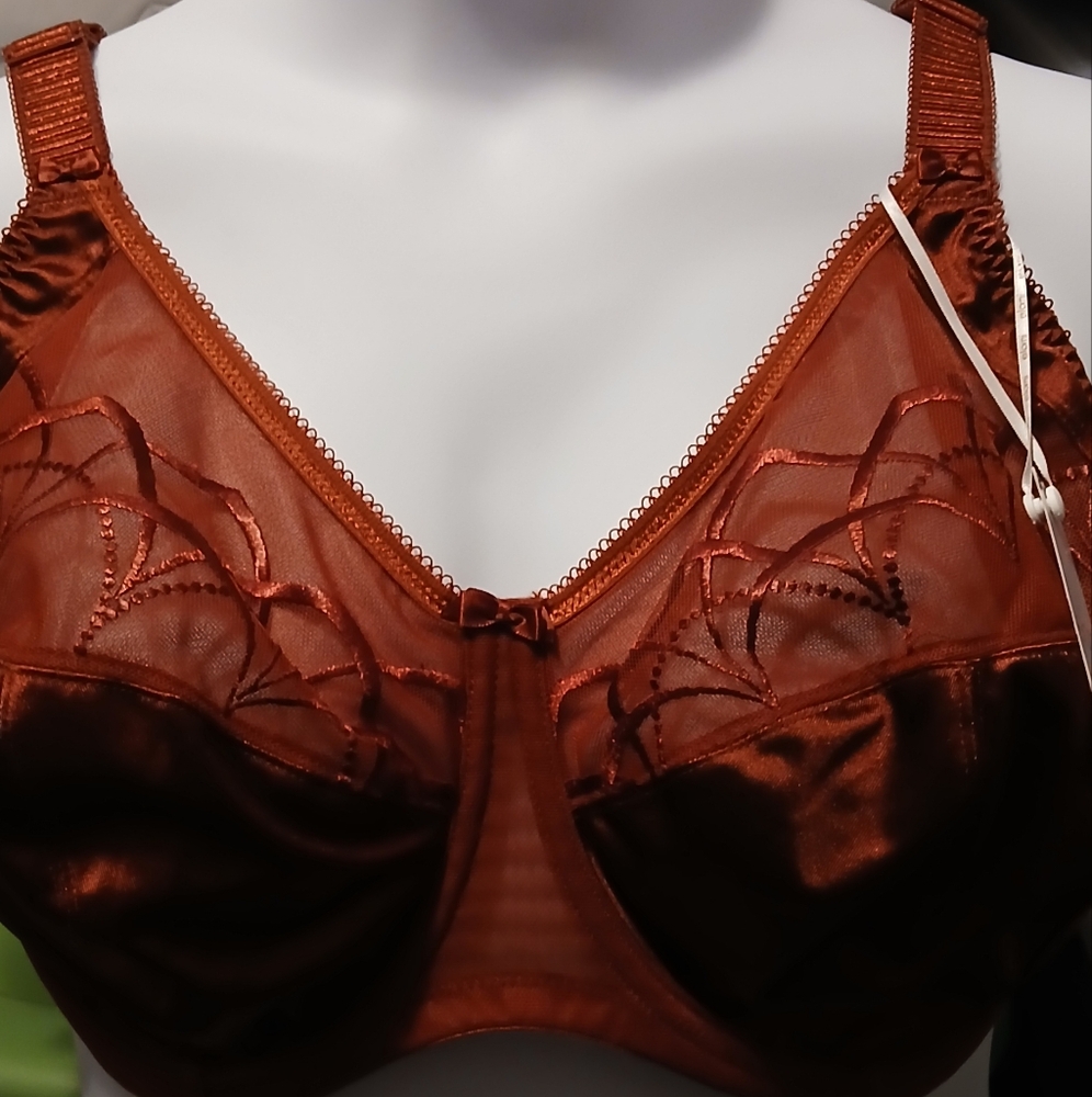 Elomi Brown Supportive Lace Bra. NWT. Sz. US38K/UK38H